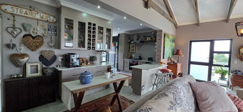 2 Bedroom Property for Sale in Tergniet Western Cape